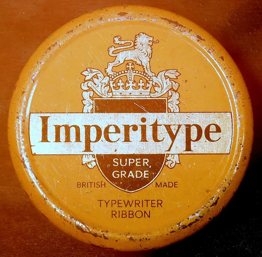 Old product that is not sold/produced anymore!. Фото: Alf van Beem / CC0, via Wikimedia Commons