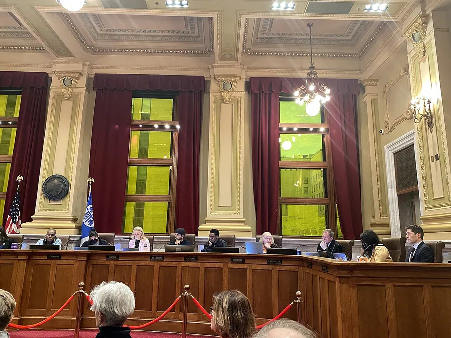 Meeting of the Minneapolis City Council. Фото: Taylor Dahlin / CC BY 2.0, via Wikimedia Commons